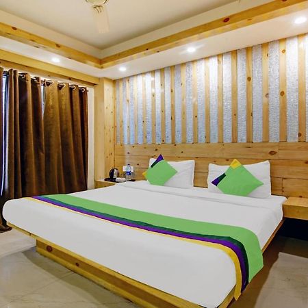 Itsy By Treebo - Howard International Mall Road Mussoorie Exteriör bild