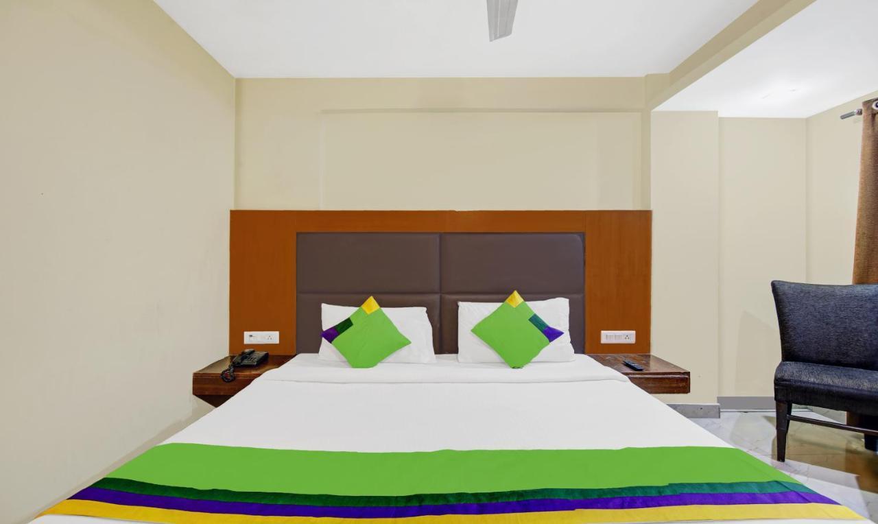 Itsy By Treebo - Howard International Mall Road Mussoorie Exteriör bild